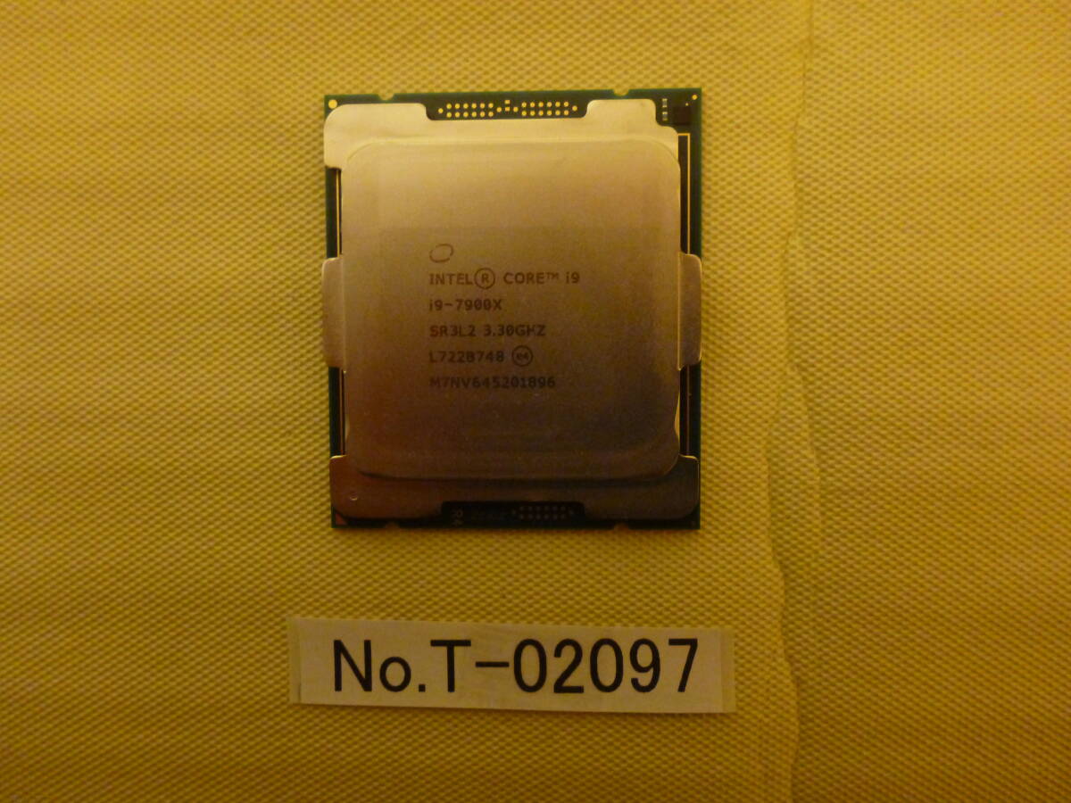 Processeur Intel Core I9-9960X – Socket LGA2066, 16 Cœurs / 32 Threads à 3,1 GHz
