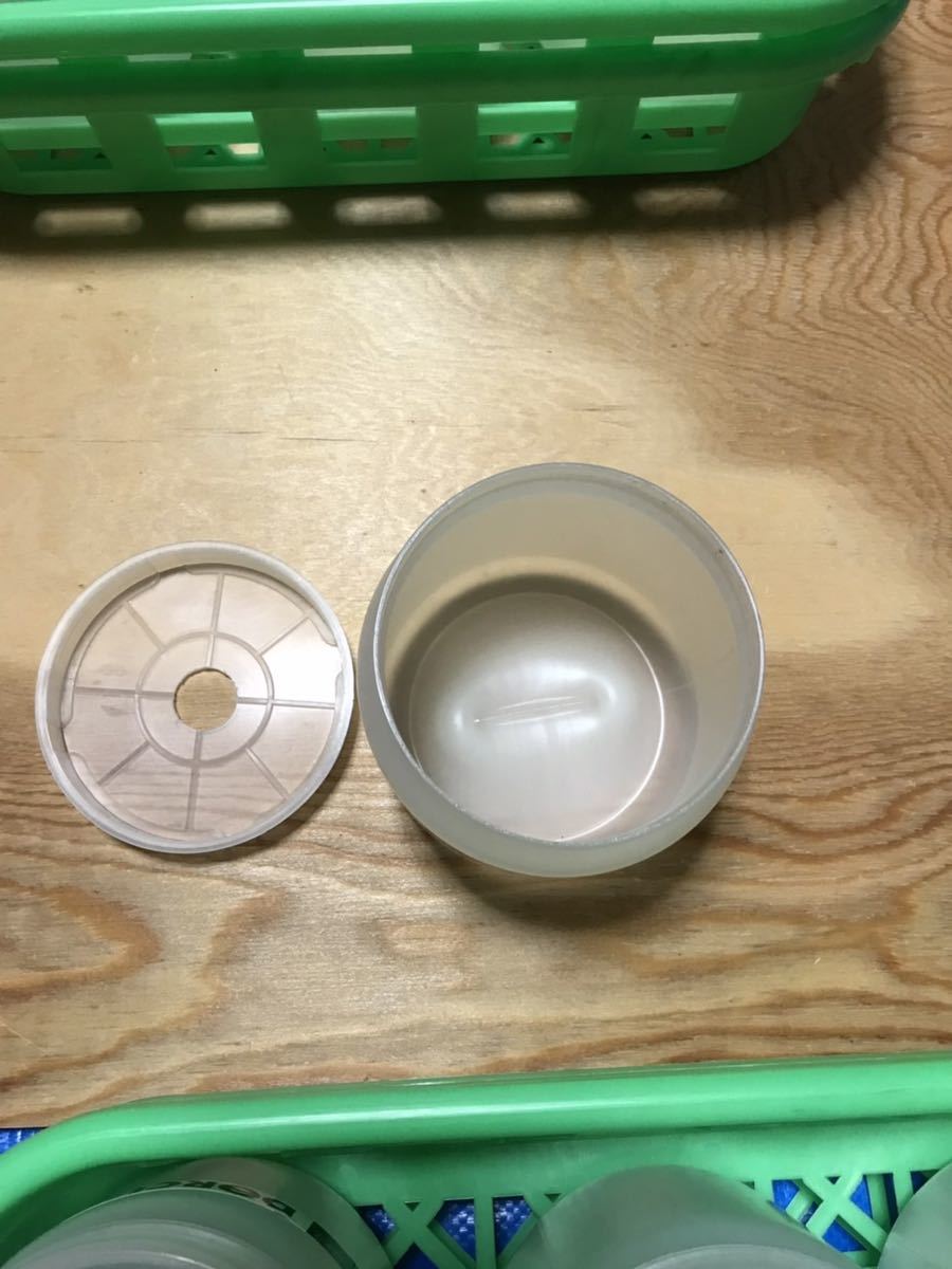 使用済み空ボトル　1400 20本　1200 1本　人工蛹室　1本　カゴ２枚付き_5