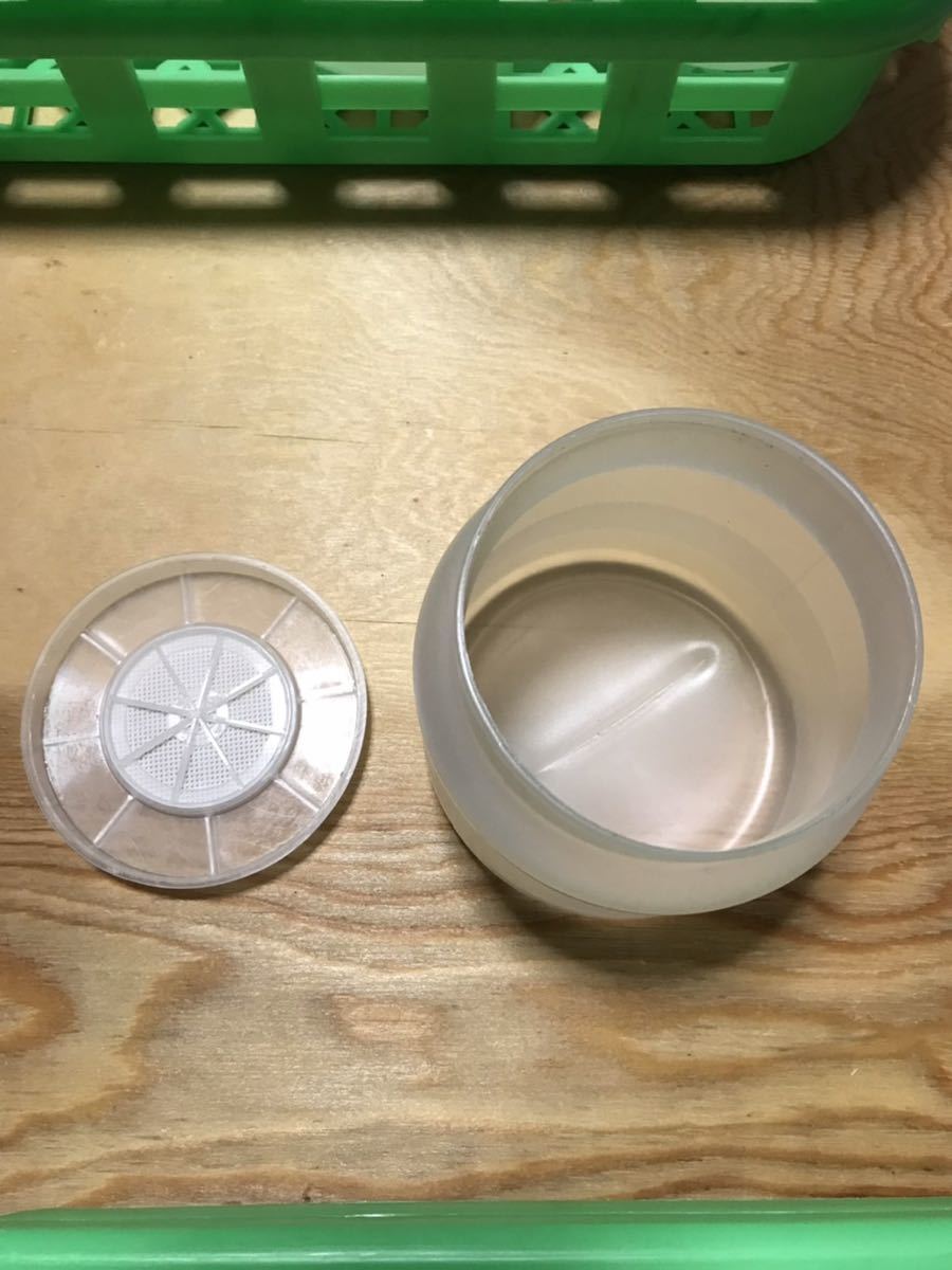 使用済み空ボトル　1400 20本　1200 1本　人工蛹室　1本　カゴ２枚付き_6