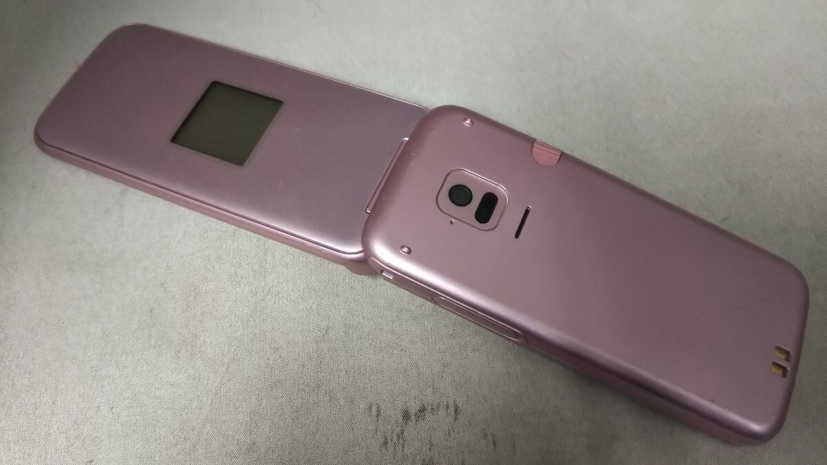 D4990 docomo SIMフリー らくらくホン F-01M FUJITSU 4Gガラホ 簡易 