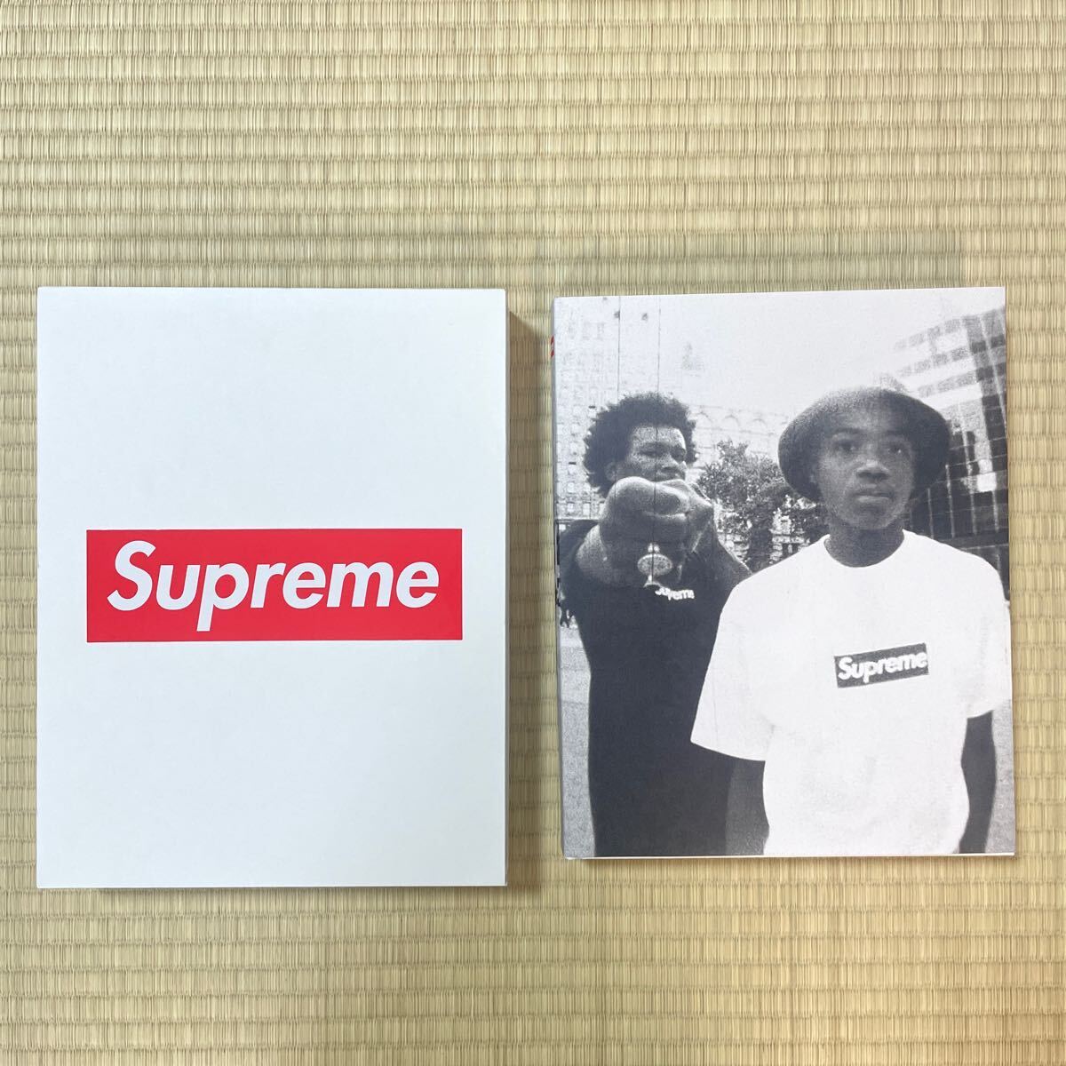 新品同様 Supreme Book Volume 2 Vol. シュプリーム ブック ボリューム