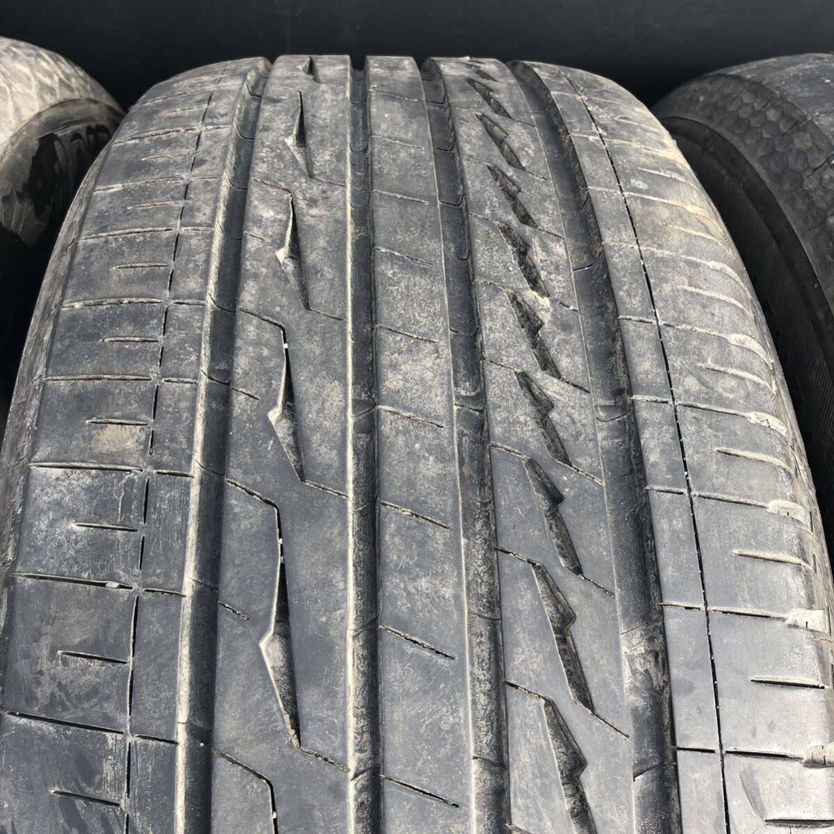 ブリヂストン　235/55R17 アレンザ　LX100 2021年製_4