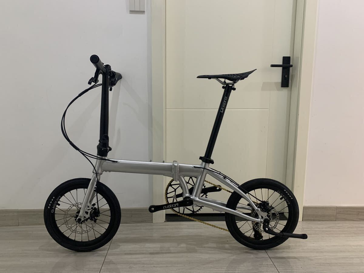 K3 PLUS ★未使用品★超軽量カスタム【8KG】★折り畳み　自転車　9速 8.1KG ☆超軽量 折り畳み 自転車 クリア塗装 アルミ 9速 カスタム