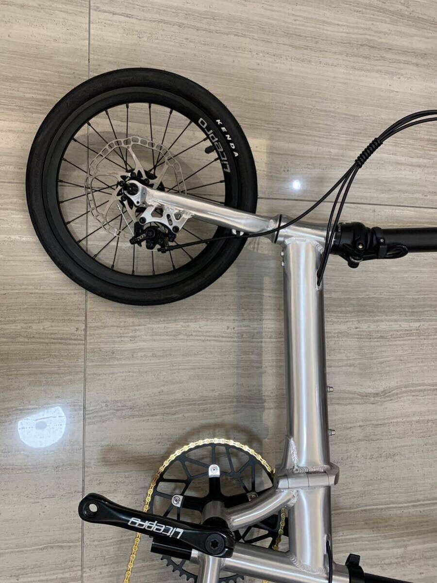 8.1KG ☆超軽量 折り畳み 自転車 クリア塗装 アルミ 9速 カスタム