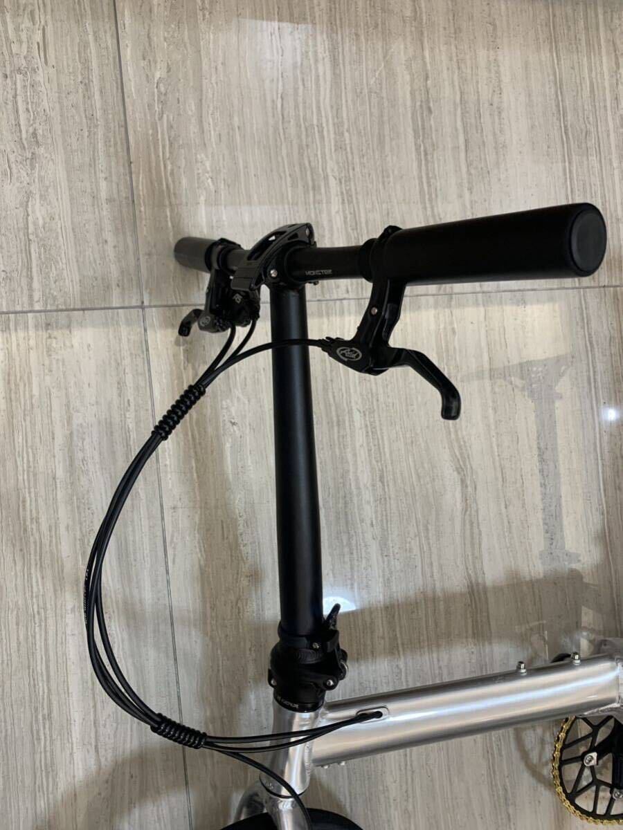 8.1KG ☆超軽量 折り畳み 自転車 クリア塗装 アルミ 9速 カスタム