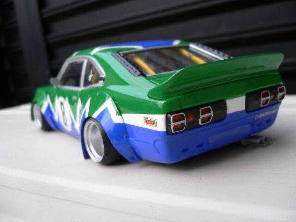 街道レーサー！サバンナRX-3デサントカラー(完成品)｜売買された