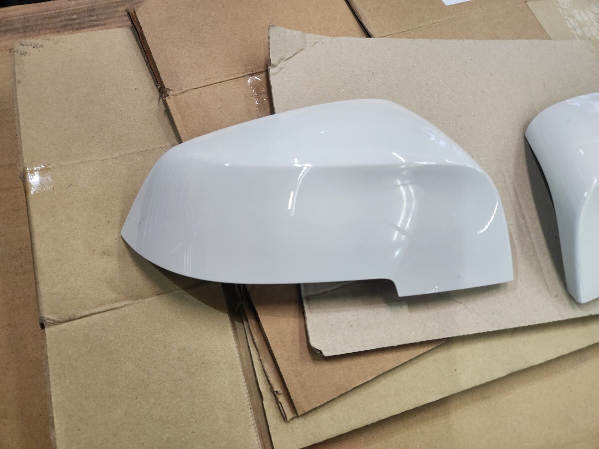 BMW F30 320i 前期 ミラーカバー_1