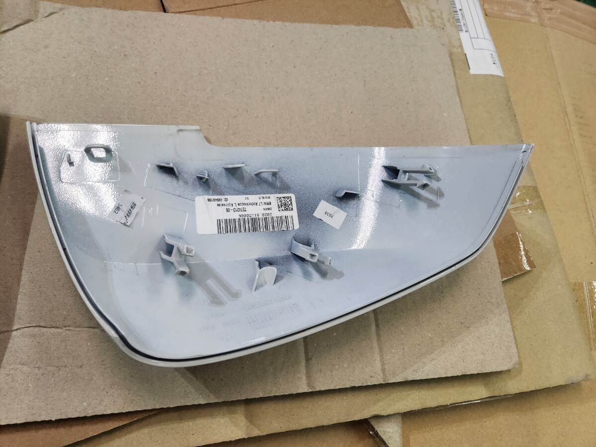 BMW F30 320i 前期 ミラーカバー_5