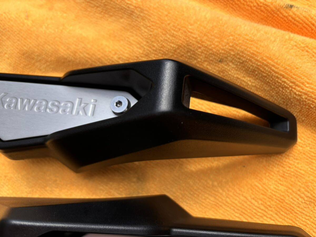 【美品、送料無料】Z900RS 左右セット エンジンガード 純正_3