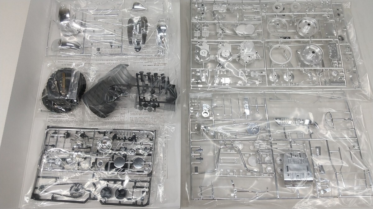 タミヤ　1/6　ホンダ　MB50　ゴリラ　スプリングコレクション　未組立　キット_9