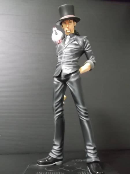 リペイントワンピースpop Excellent Model ロブルッチ One Piece 売買されたオークション情報 Yahooの商品情報をアーカイブ公開 オークファン Aucfan Com