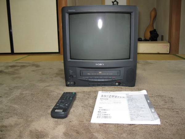 SONY トリニトロン・テレビデオ KV-14MVT1 リモコン付 即決(ビデオ内蔵