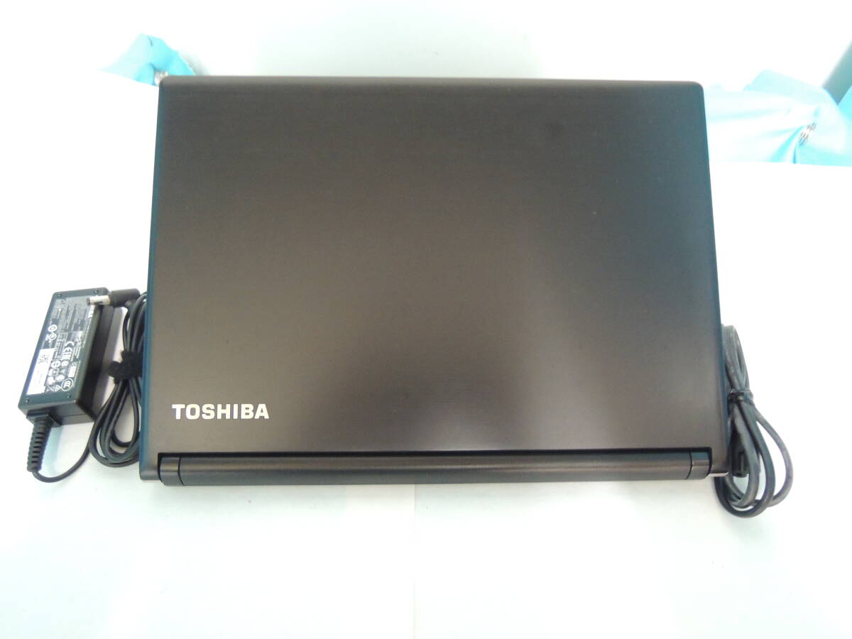 TOSHIBA dynabook R73/U Model:PORTEGE R30-C Series 型番:PR73UFAA447AD81 ...