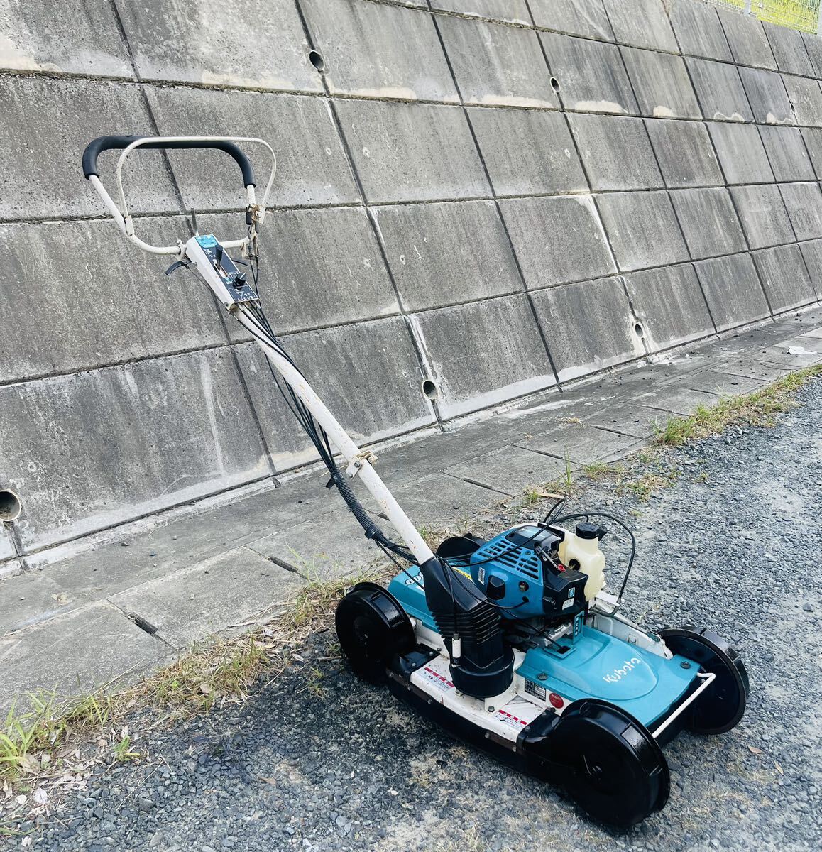 クボタ ☆ GC-S500☆ 4WD☆自走式草刈機☆ジャンク☆部品取り☆商品
