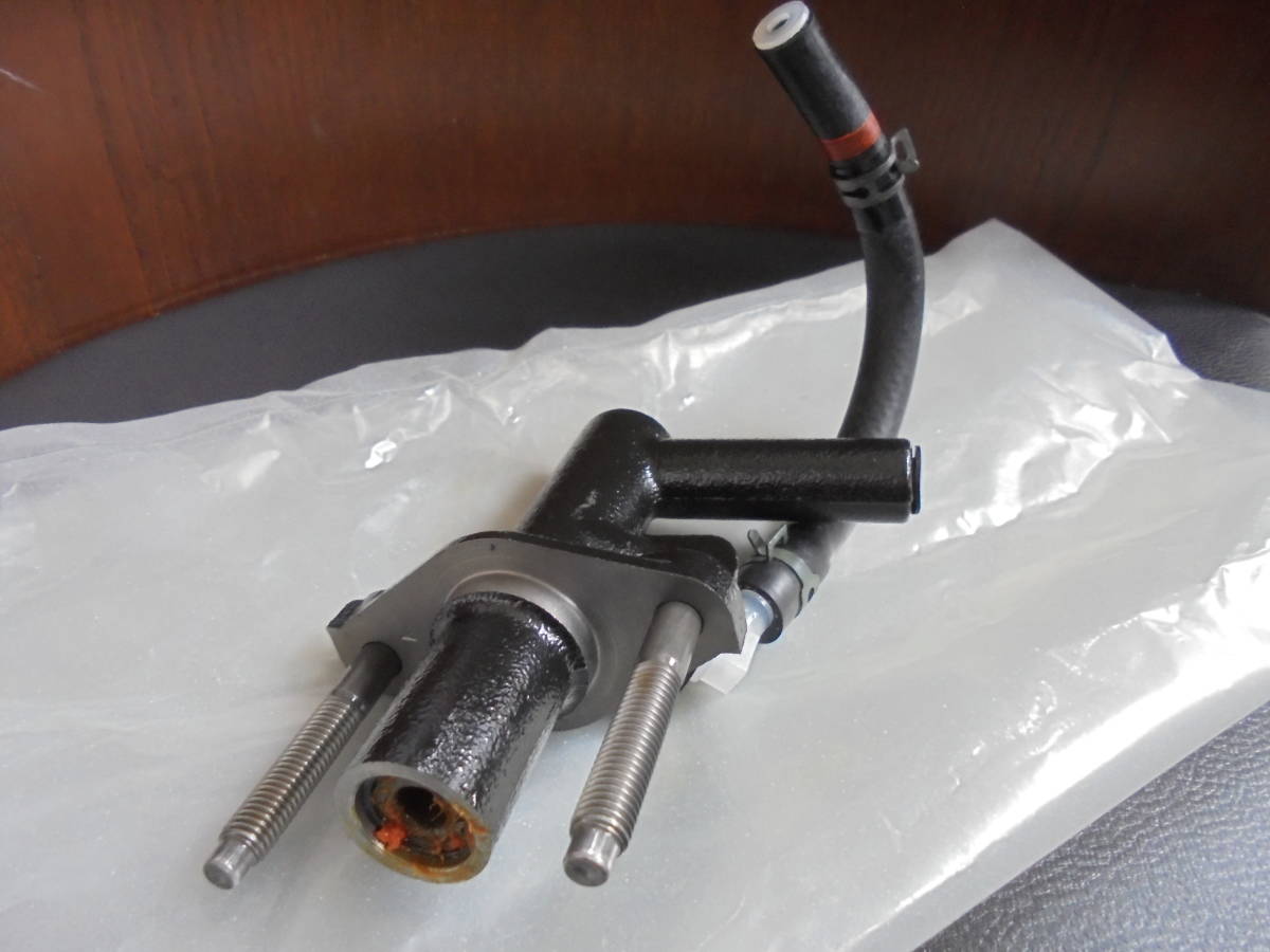ＮＣＥＣ★ロードスター★新品純正部品★クラッチマスターシリンダー★全国送料無料★即決★即日発送可＠_2