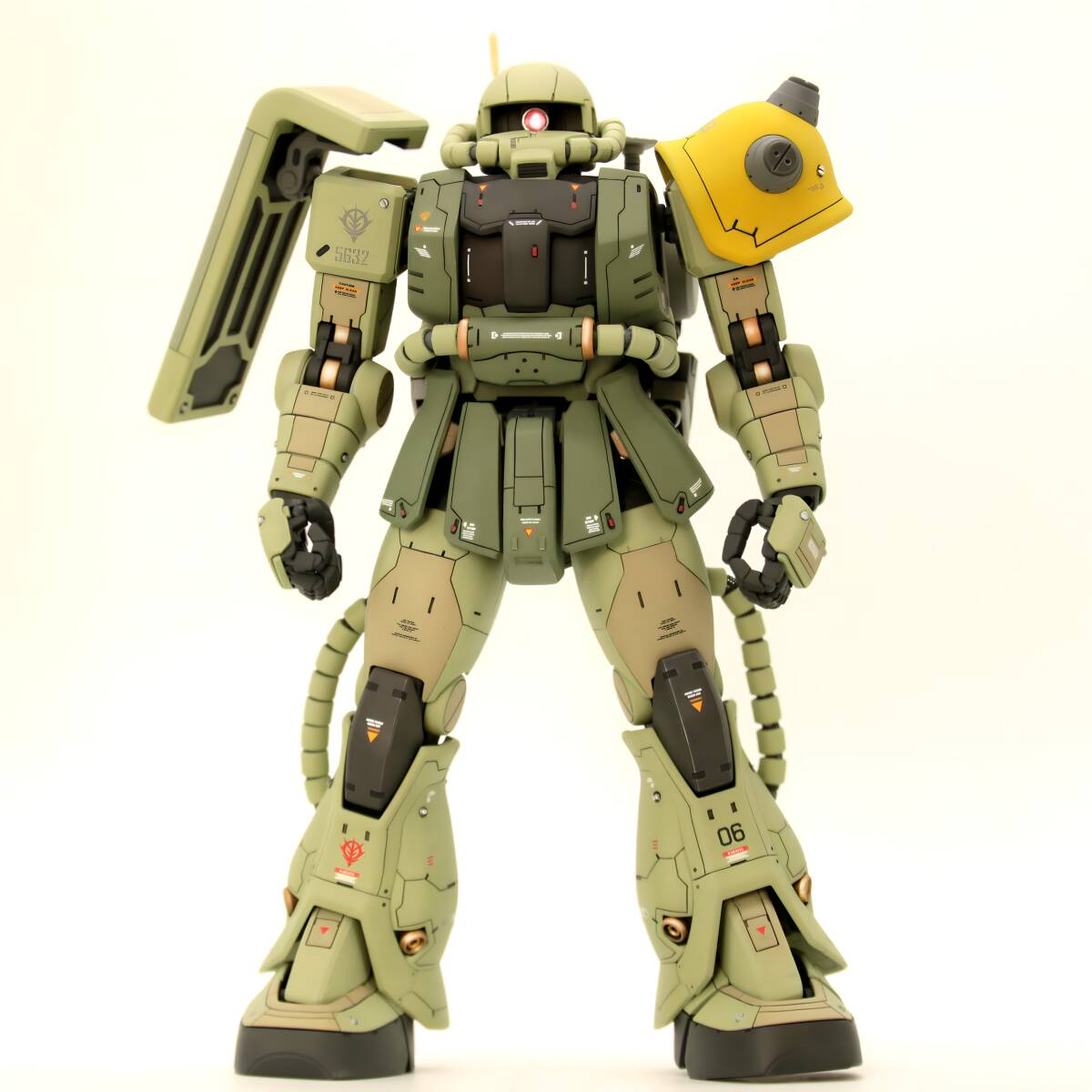 バンダイ MG 1/100 ザク マインレイヤー 徹底改修 塗装済み 完成品 検