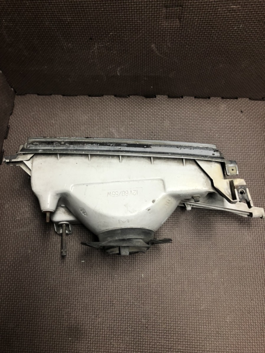 マークⅡ　GX71 セダン　右ヘッドライト　KOITO 20-156_3