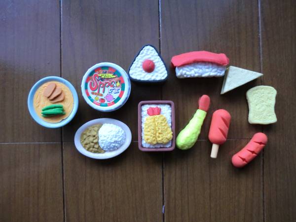 おもしろ消しゴム　食べ物シリーズ　大量１１個セット福袋　激安_2