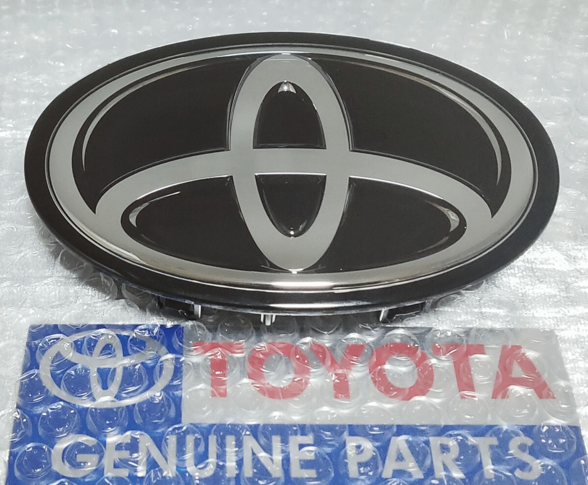 カローラツーリング　エンブレム　フロントグリルセット　北米仕様　新品　トヨタ純正　ミリ波レーダ　新品・未使用　★★送料無料★★_5