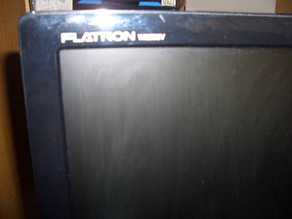 LG FLATLON Wide LCD W2252V-TF