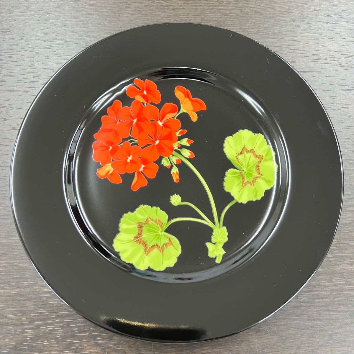 TIFFANY ティファニー Mrs. Delany's Flowers プレート 黒 食器 お皿
