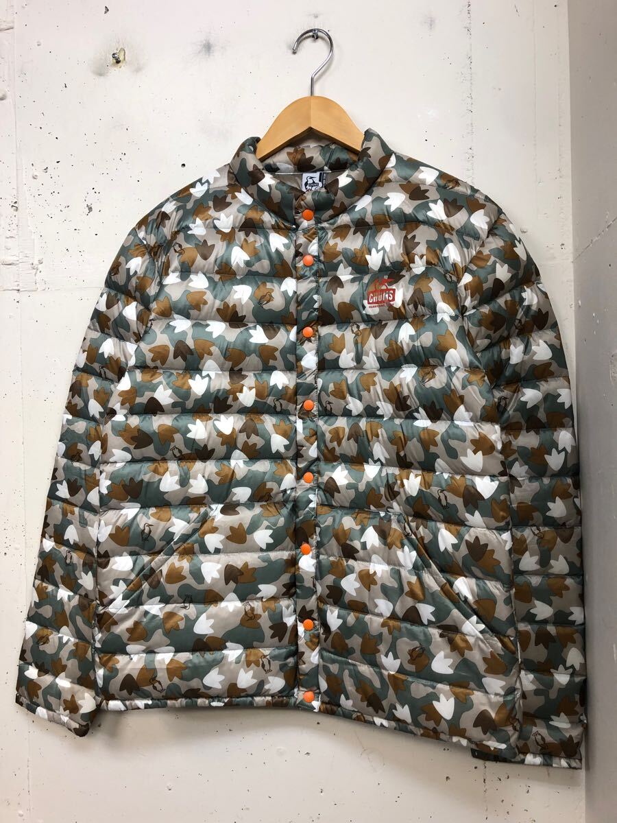 美品 CHUMSチャムス 足跡 カモフラージュ ダウンジャケット メンズM 
