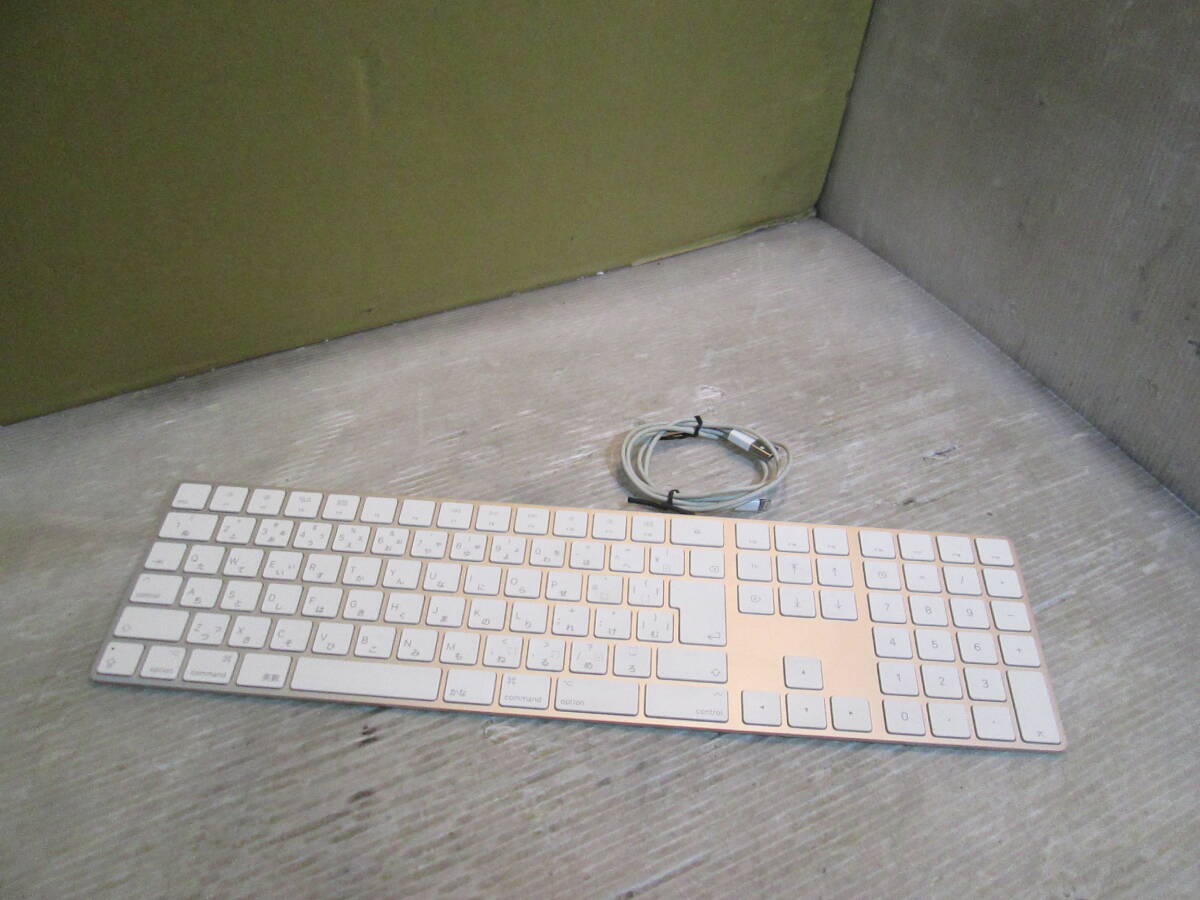 Apple iPad Magic Keyboard 11インチ 日本語 アップル(Apple) MGYX4LL