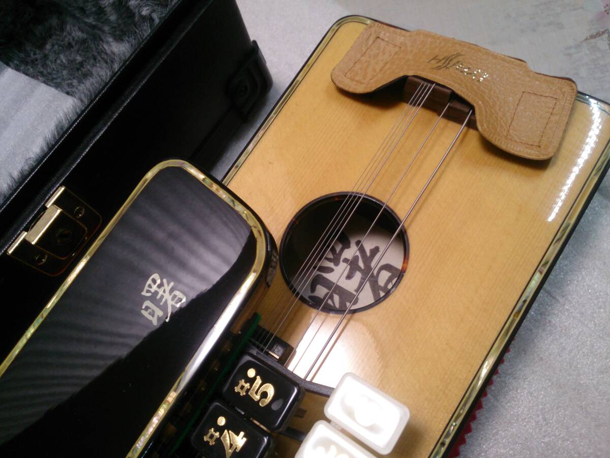 美品・大正琴・曙・螺鈿細工・岩間楽器・ライリッシュ・LYRISH・ハード