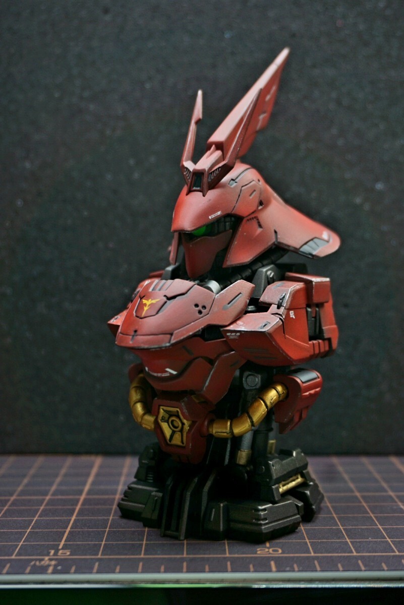 メカニカルバスト サザビー　塗装 完成品_1