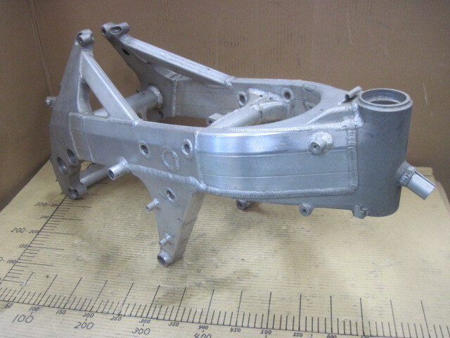 GP MONOレーサー用？？フレーム　よくわからないフレームです 適応不明　検索 ホンダ/RS125R/NX4ベース？？_4