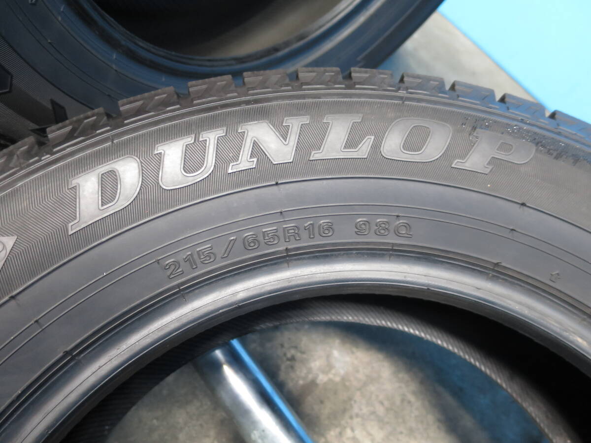 22年製バリ山 215/65R16 98Q ◆ダンロップ WINTER MAXX WM02◆ 4本 A2250 スタッドレス 215&frasl;65R16 WINTER MAXX - WM01◇ R520