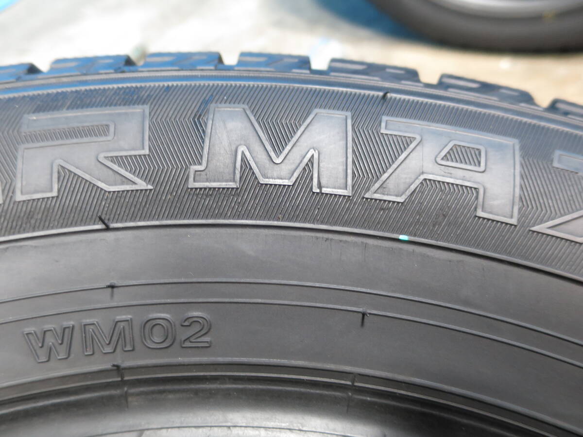 22年製バリ山 215/65R16 98Q ◆ダンロップ WINTER MAXX WM02◆ 4本 A2250 スタッドレス 215&frasl;65R16 WINTER MAXX - WM01◇ R520