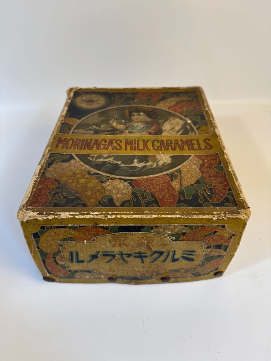 古い森永ミルクキャラメルの紙箱 MORINAGA's MILK CARAMELS 古い森永ミルクキャラメルの紙箱 MORINAGA's MILK CARAMELS