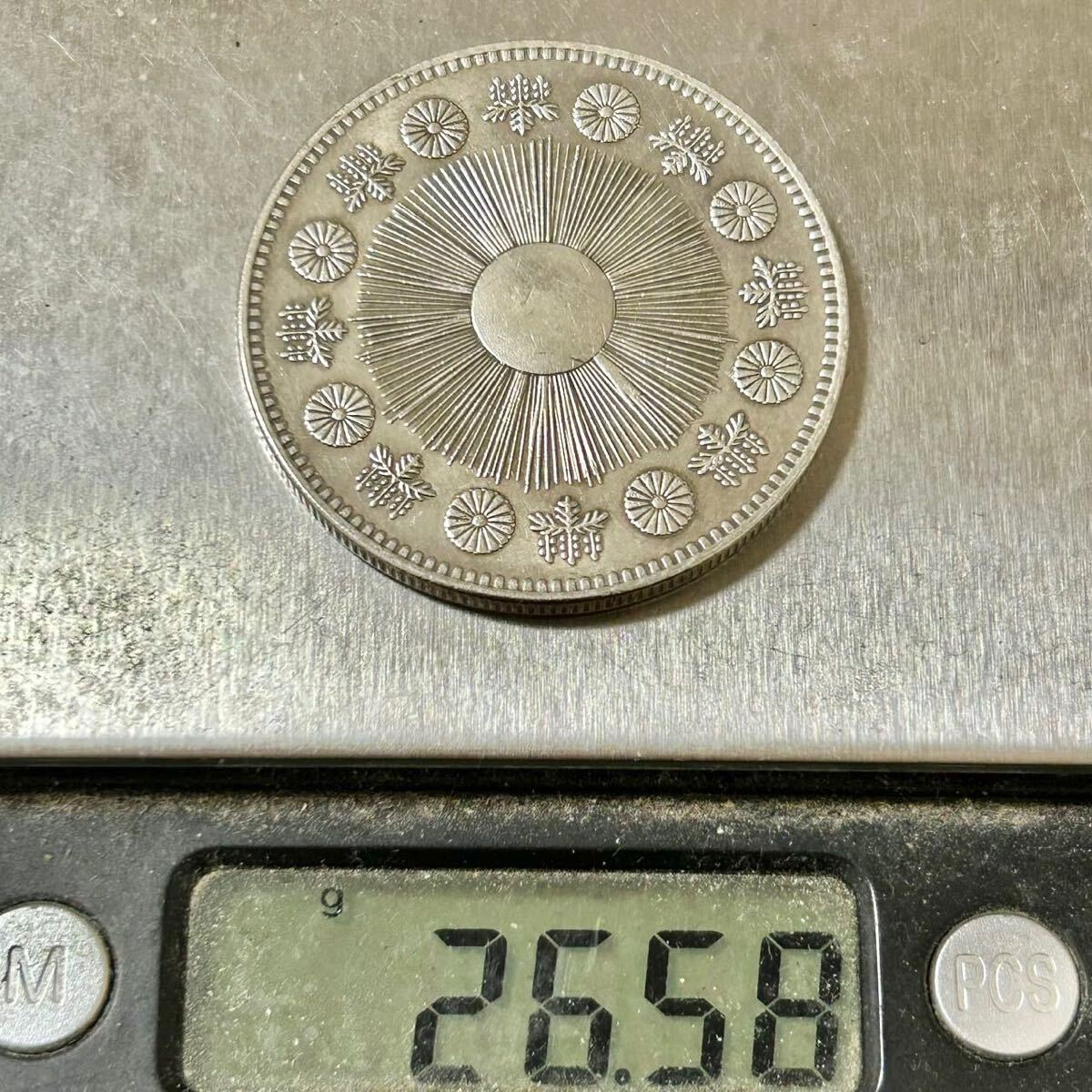 銀貨 一圓 一円銀貨 明治3年 大日本 硬貨 古銭 貿易銀 コイン 竜 蔵品