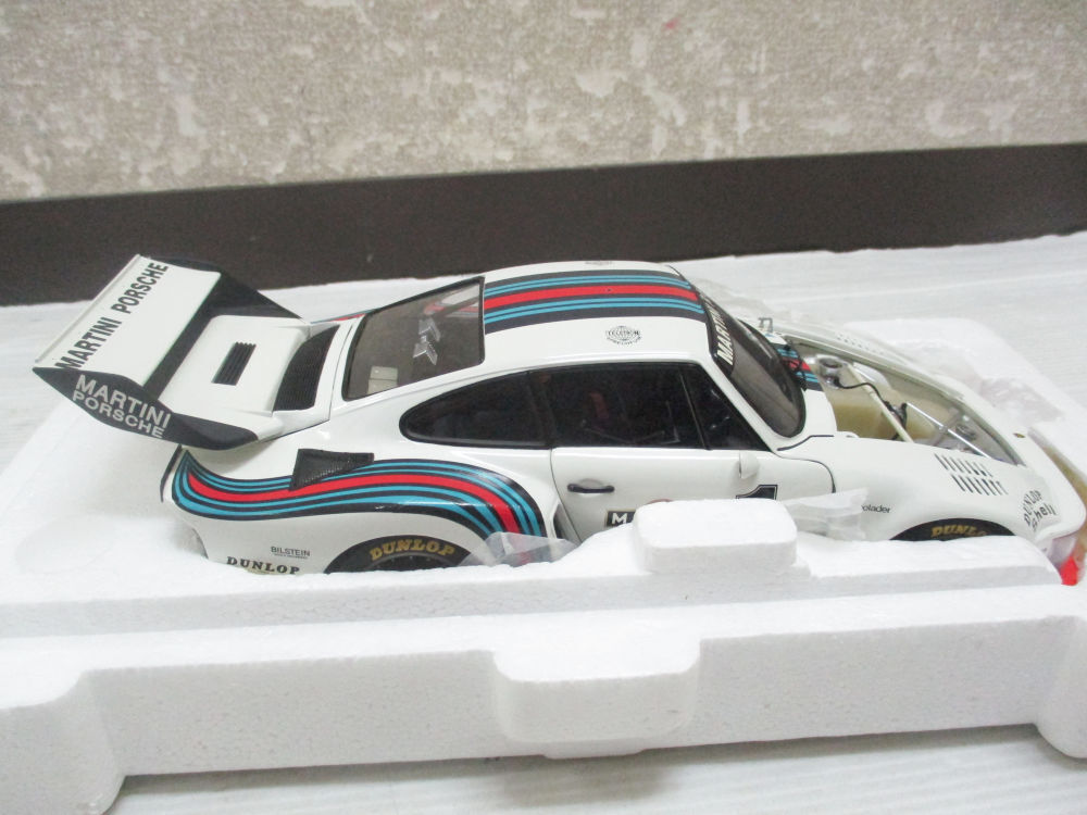 2087) 開封のみ exoto エグゾト 1/18 Porsche 935 MARTINI RLG18104 #1