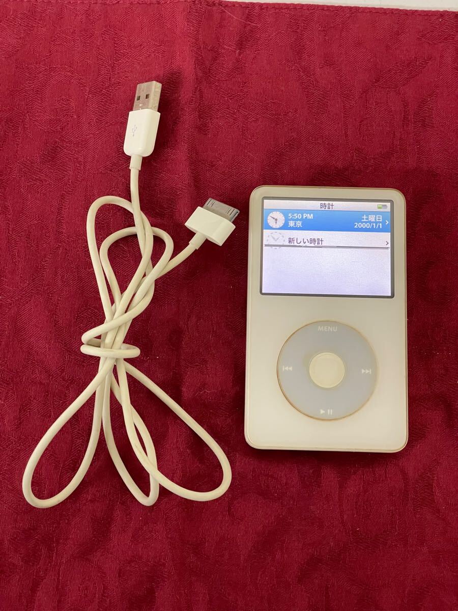 iPod classic 5世代 60GB ホワイト MA003J A 1136 通電、音声確認済み