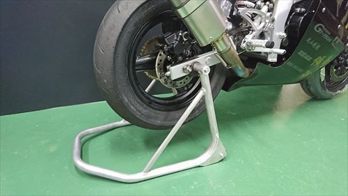 NSR50/NSR80/NSF100用アルミローラースタンド エイプ100/XR100/エイプ50/XR50/リヤスタンド/メンテナンススタンド NSR50 NSF100 (シフトアップ NSR50⁄NSR80用 オートバイ Gクラフト