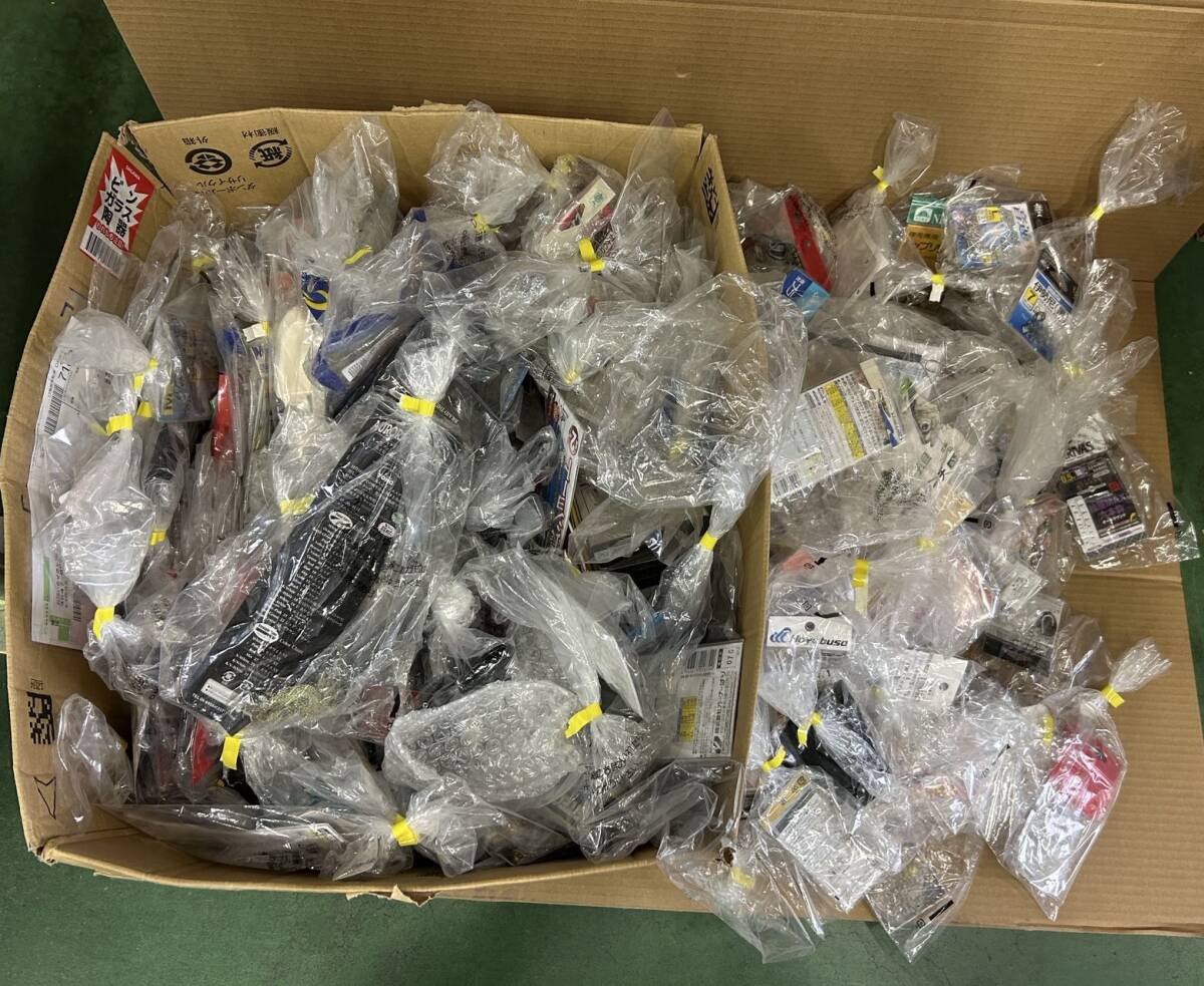 120サイズ 1箱 1円から～800087 1箱大量釣具セット 初心者 釣り 海釣り 