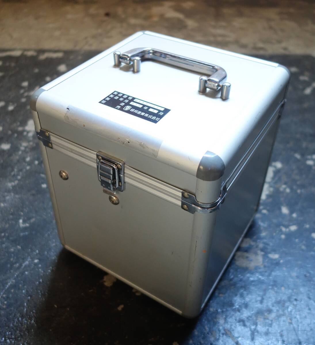 専門工事機器 プロ *Meltec 大自工業 *アクティブパワー ポータブル電源* SG-1000*業務用アルミケース DCインバーター メルテック ポータブル電源 SG-1000 アクティブパワートロウェル | リビルト