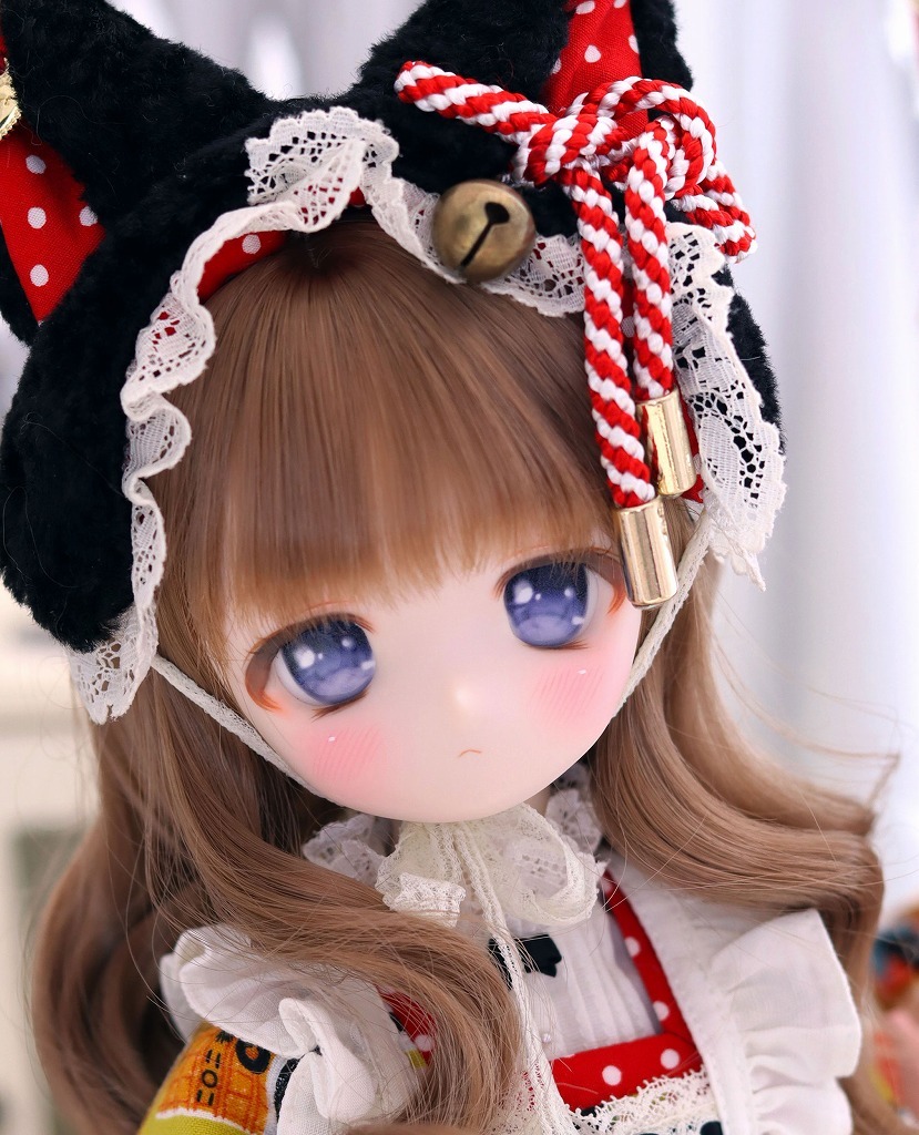 DDH-01 セミホワイト肌 SW肌 カスタムヘッド＋アイ＋おまけウィッグ