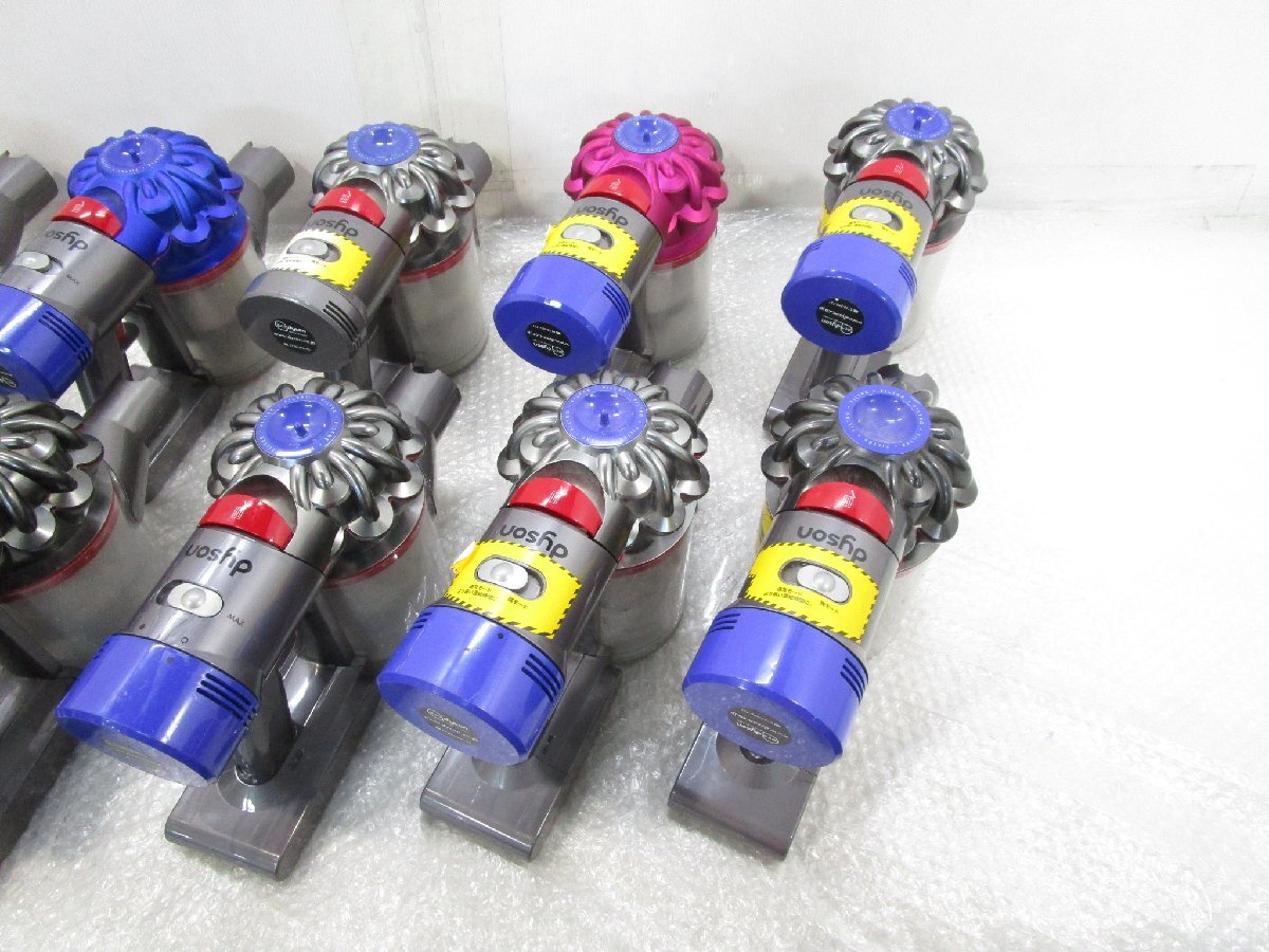 ◎dyson ダイソン コードレスクリーナー SV10/SV10K/SV11 10台まとめ サイクロン式掃除機 ジャンク w1814 ダイソン | V8 (SV10K ハンディクリーナー Yahoo