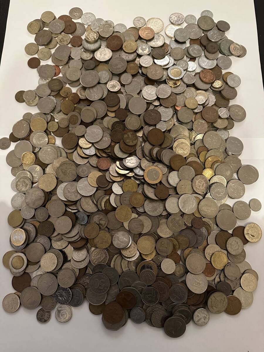 世界中の外国銭! 大量 まとめ 約5kg 古銭 コイン 外貨 欧米 世界中の外国銭! 大量 まとめ 約5kg 古銭 コイン 外貨 欧米
