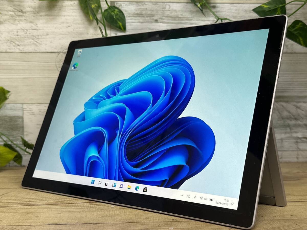 ☆【良品】Microsoft Surface Pro 5 (2017)[Core i5 7300U 2.6GHz/RAM