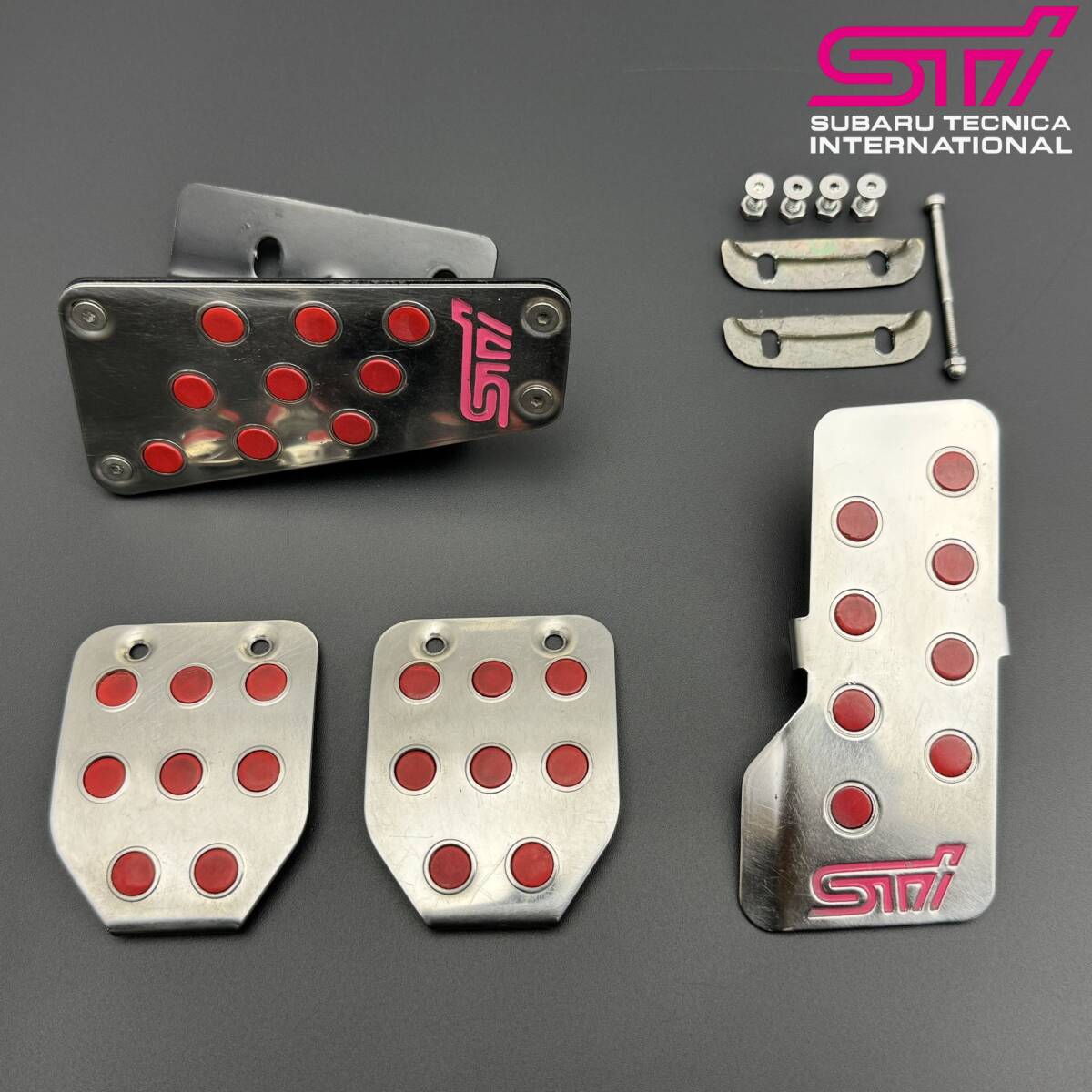 【驚きの破格値】 良品 レガシィ BE5 BH5 STI ペダル フットレスト カバー MT インプレッサ WRX GGA GDA GGB フォレスター SG5 SG9 絶版品(スバル用)｜売買されたオークション情報、yahooの商品情報をアーカイブ公開 - オ スバル用