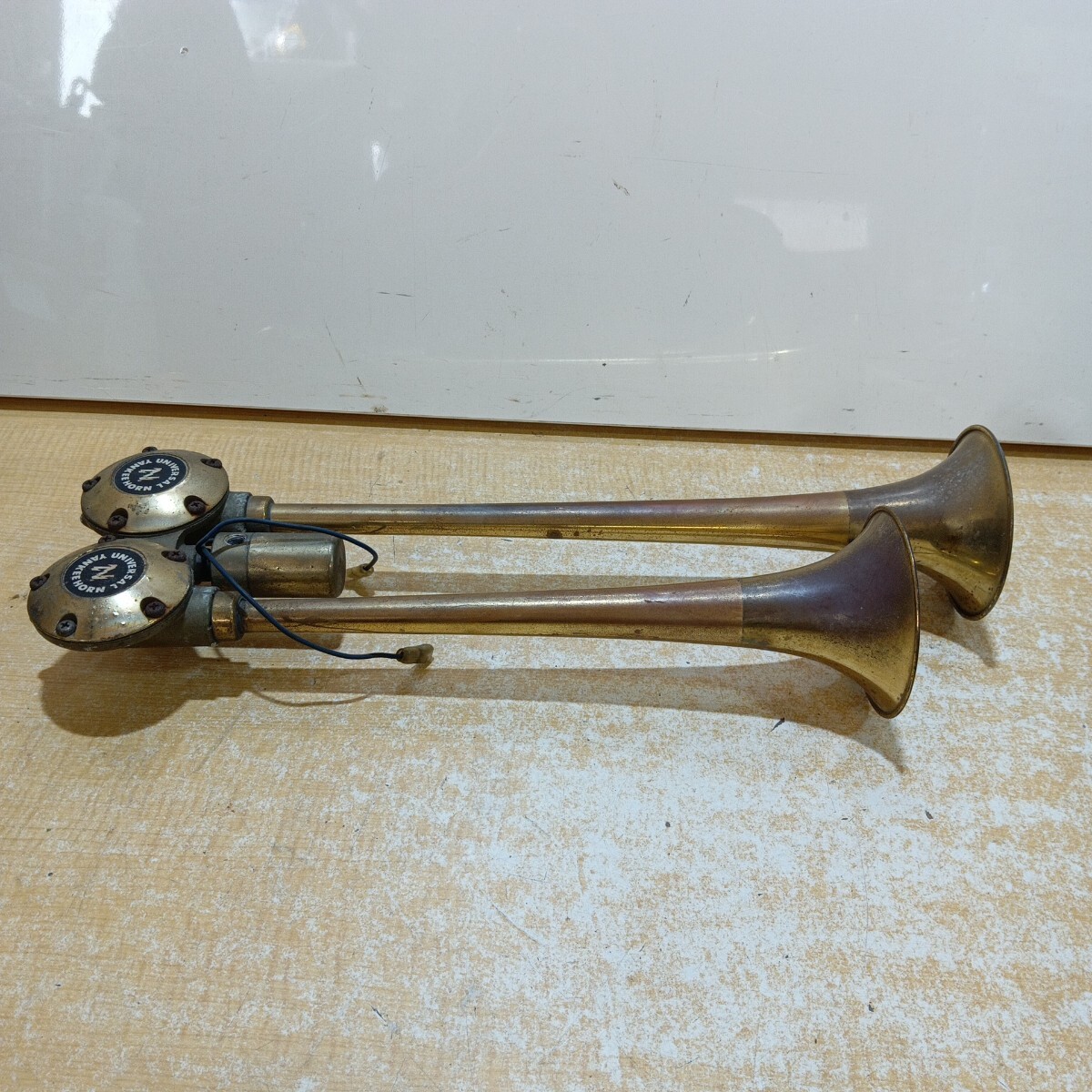 24V バトルロングヤンキー エアーホーン 真鍮 日建 トラック用品 