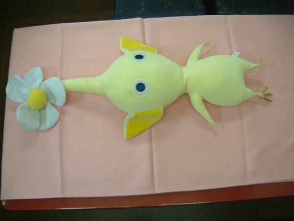 黄ピクミン 抱き枕80cm(キャラクター)｜売買されたオークション情報  