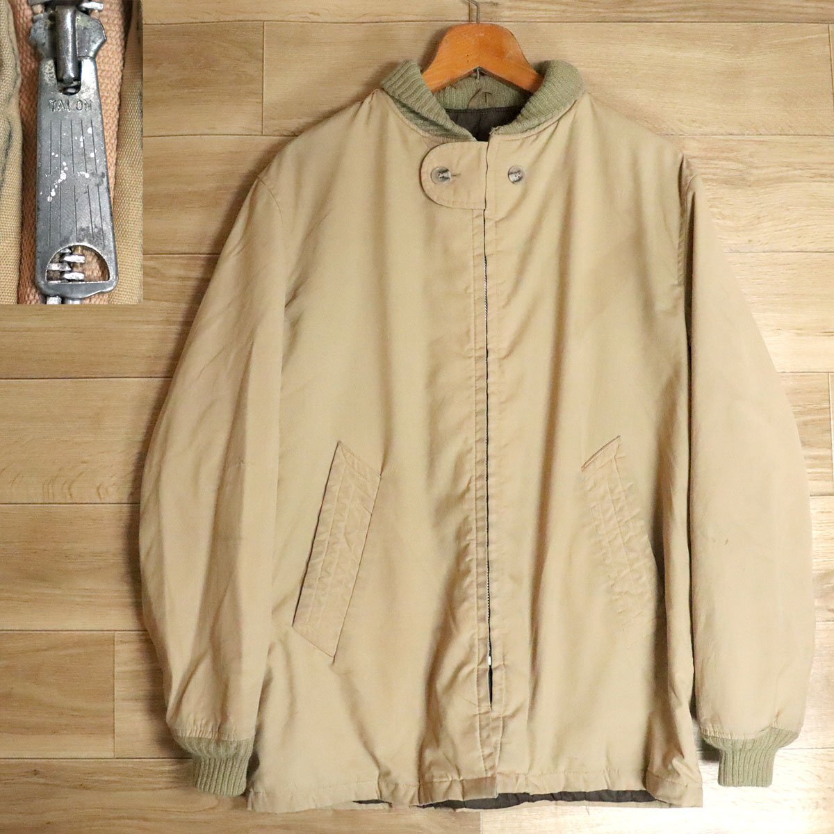 H4J/R1.27-5　60s　ヴィンテージ　アメリカ古着　ファラオジャケット　中綿ブルゾン　ジャンパー　TALONジッパー　メンズ　ベージュ