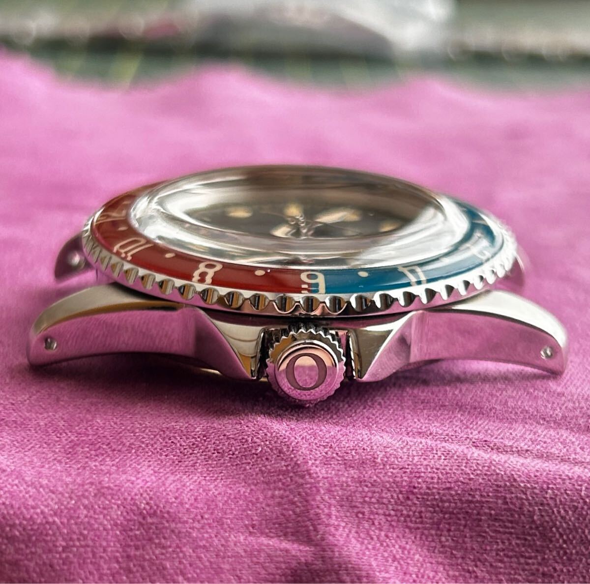 アウトライン　GMT　OUTLINE GMT-1950 自動巻き　ベークライト仕様風GMT 青赤ベゼル　ペプシ　腕時計_4