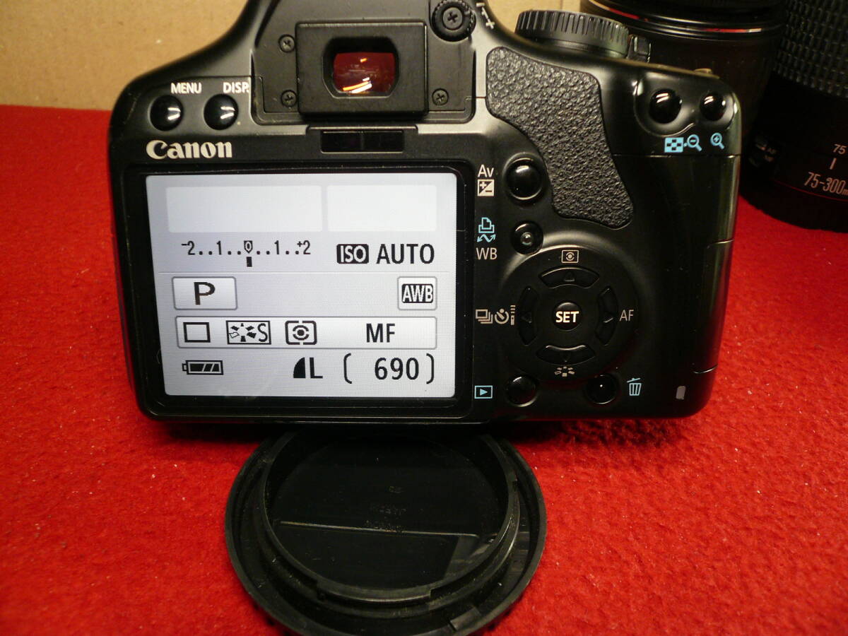 CANON EOS Kiss X2 (約1220万画素)＋レンズ2本(55mm+300mm)の中古品 