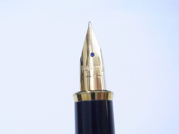 △筆記用具6 【希少】Burberrysバーバリー万年筆 BEF100 F△細字